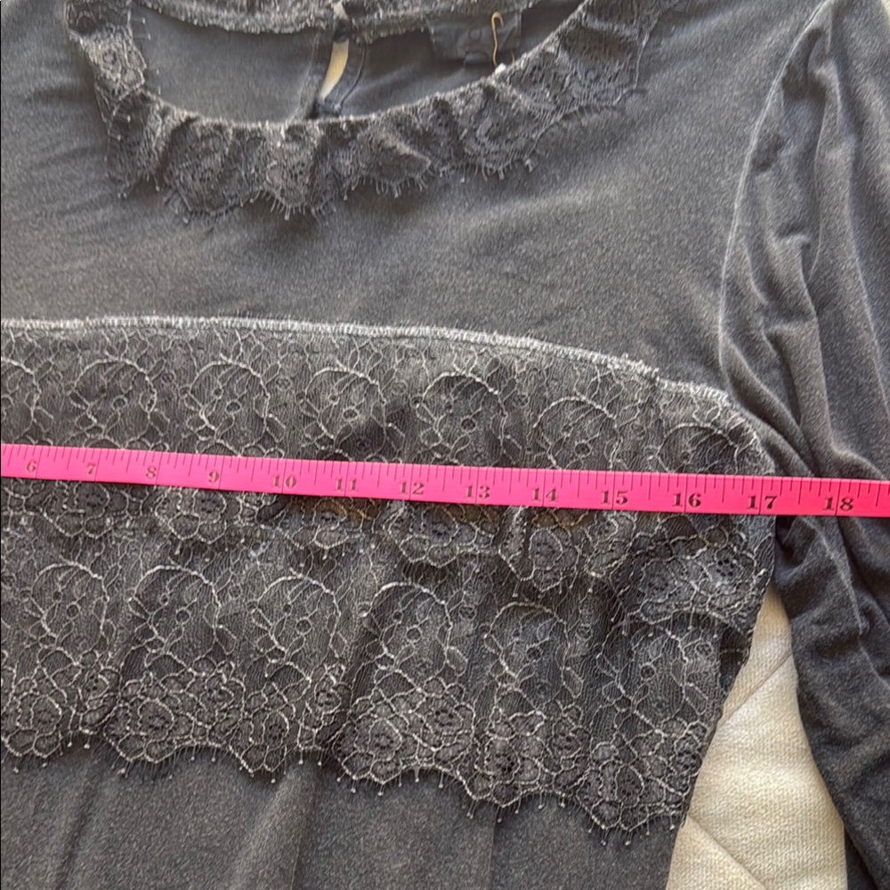 POL Women's Elegant Black Lace Blouse - Picture 4 of 6
